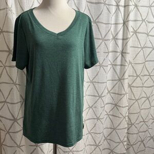 Women's Green V-Neck Top